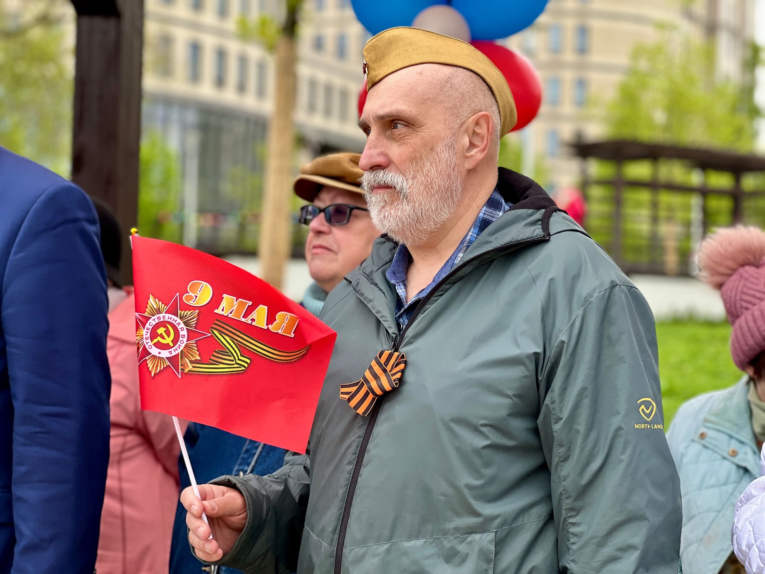 В парке Академический прошел праздник в честь 81-й годовщины победы в Великой Отечественной войне